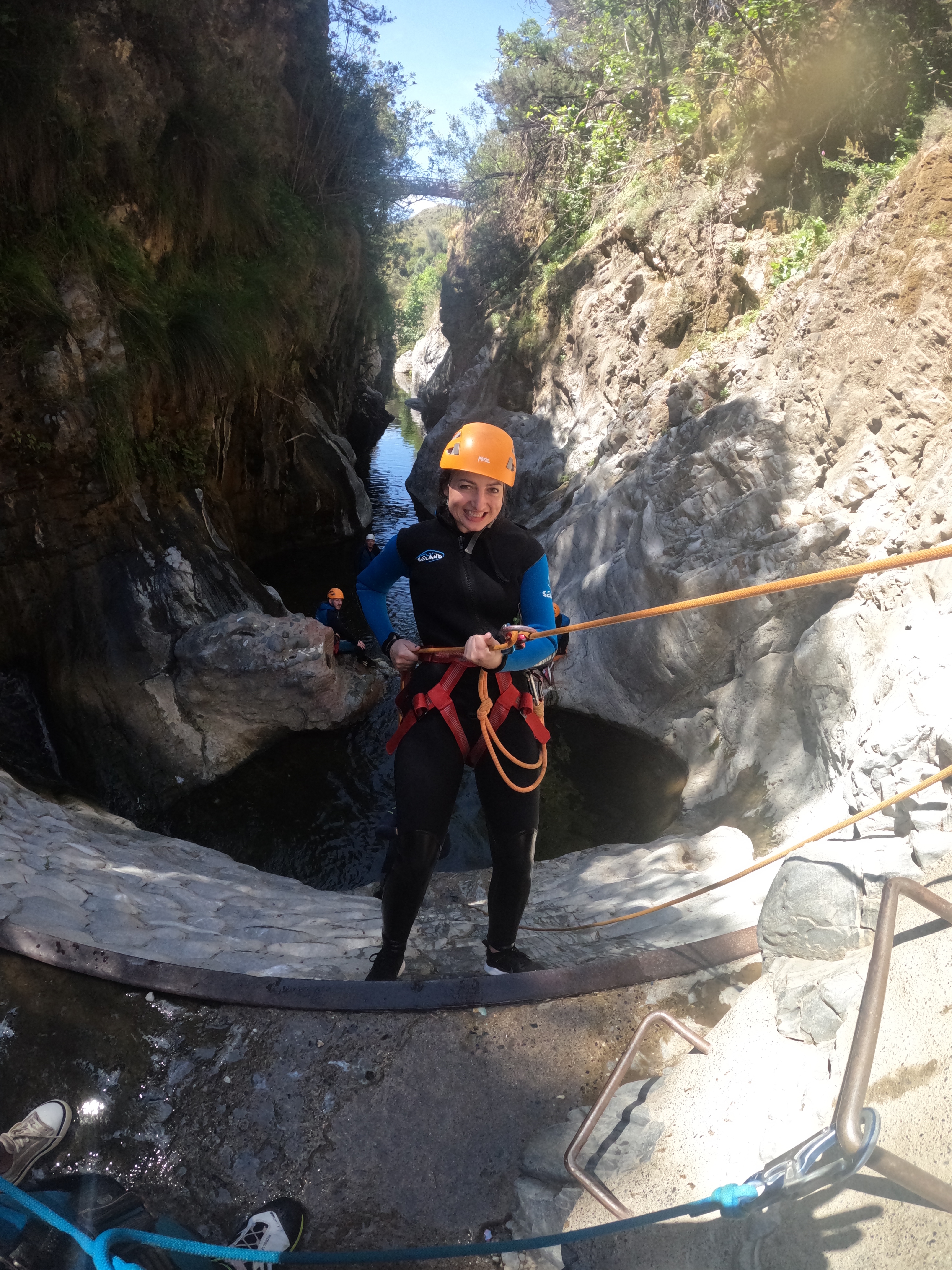 Elma abseiling 